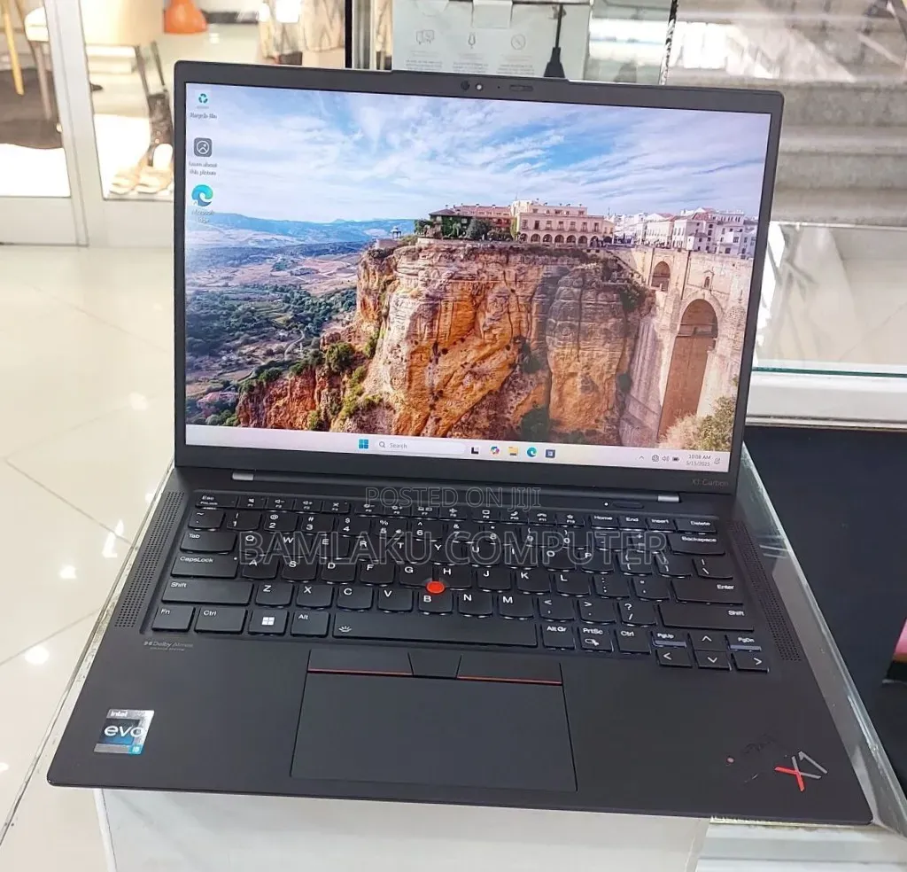 New Laptop Lenovo ThinkPad X1 Carbon 16GB Intel Core i5 SSD 512GB