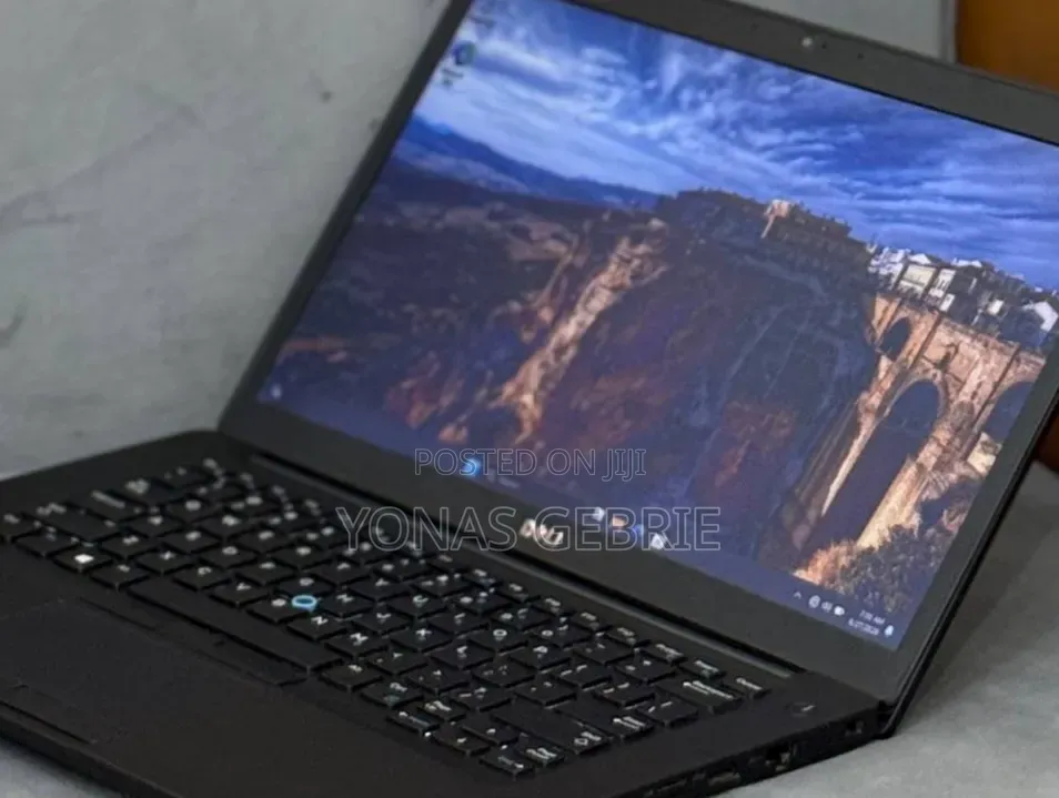 New Laptop Dell Latitude 7490 8GB Intel Core i7 SSD 512GB