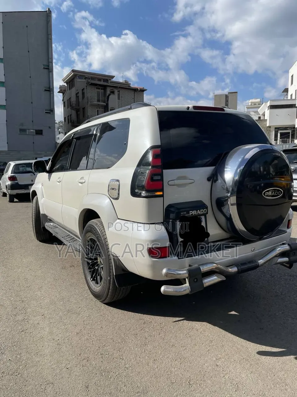 Toyota Land Cruiser Prado 2005 White