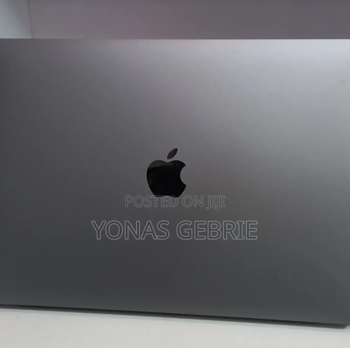 New Laptop Apple MacBook 8GB Apple M1 SSD 256GB
