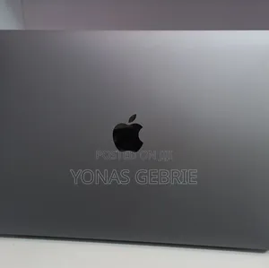 New Laptop Apple MacBook 8GB Apple M1 SSD 256GB