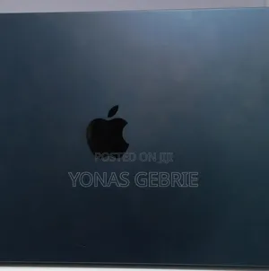 New Laptop Apple MacBook 8GB Apple M2 SSD 256GB