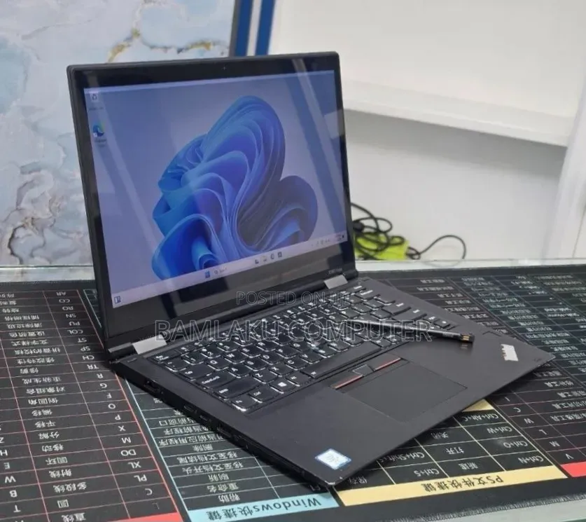 New Laptop Lenovo ThinkPad X380 Yoga 16GB Intel Core i5 SSD 256GB