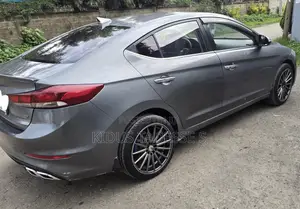 Hyundai Avante 2017 Silver