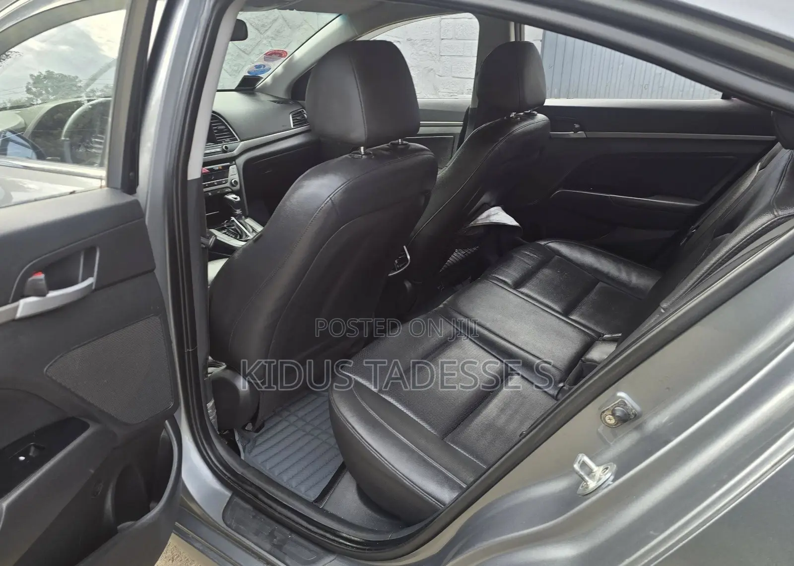 Hyundai Avante 2017 Silver