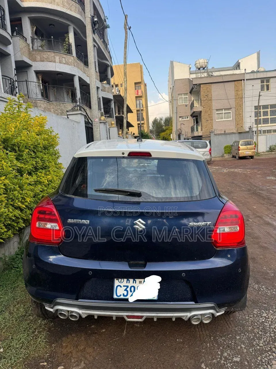 Suzuki Swift 2022 Blue