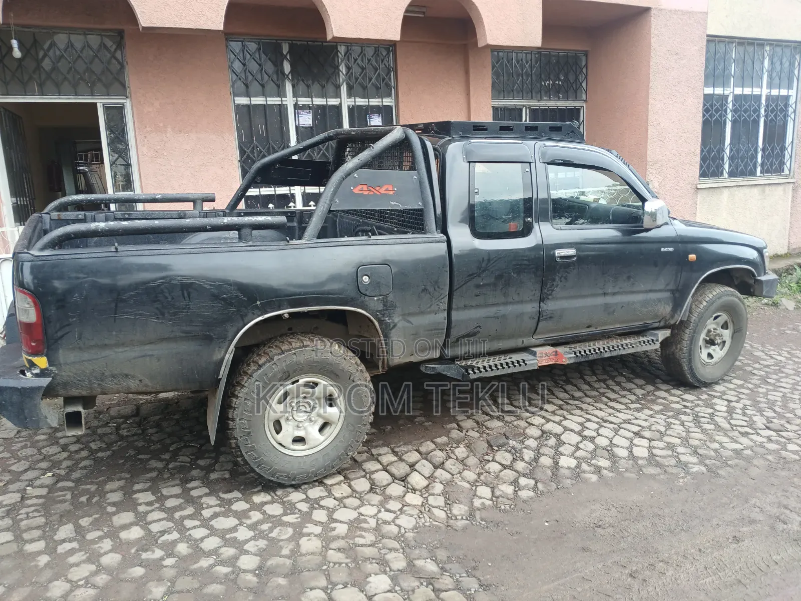 Toyota Hilux 1999 Black