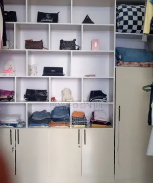 Cloth Shelf