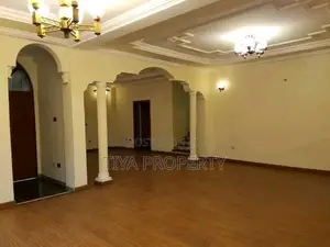 Furnished 5bdrm Villa in Bole for sale