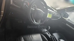 Toyota Hilux 2021 Gray
