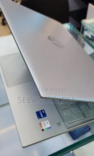 New Laptop HP 16GB Intel Core i7 SSD 512GB