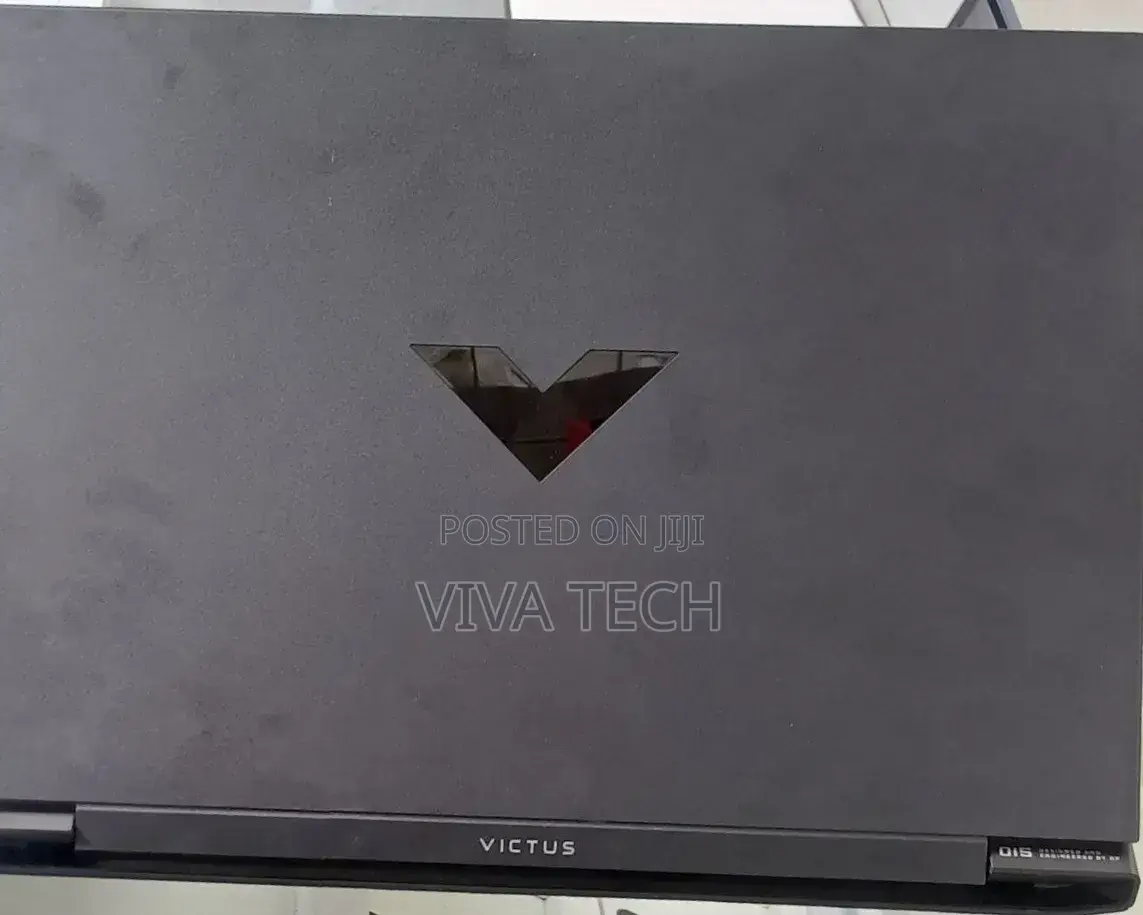 New Laptop HP Victus 16 16GB Intel Core i7 SSD 512GB