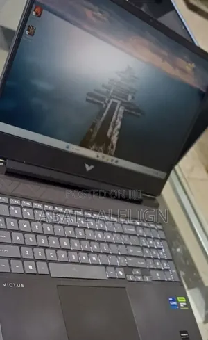 New Laptop HP Victus 16 16GB Intel Core i7 SSD 512GB