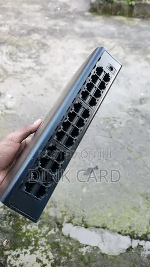 D-Link DES-1024A 24-Port Ethernet Network Switch