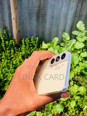 Samsung Galaxy S22 5G 256 GB White