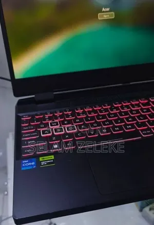 New Laptop Acer 16GB Intel Core i7 SSD 512GB