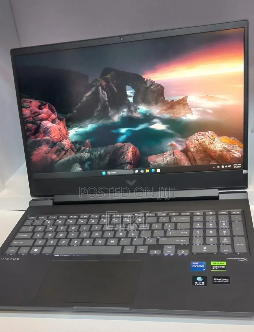 New Laptop HP Victus 16 16GB Intel Core i7 SSD 1T