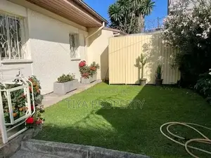 Furnished 2bdrm House in Bole for rent
