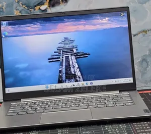 New Laptop Lenovo 8GB Intel Core i5 SSD 512GB