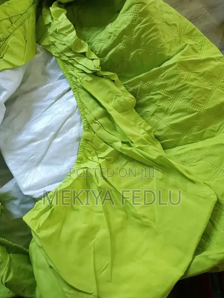Water Proof Bed Cover