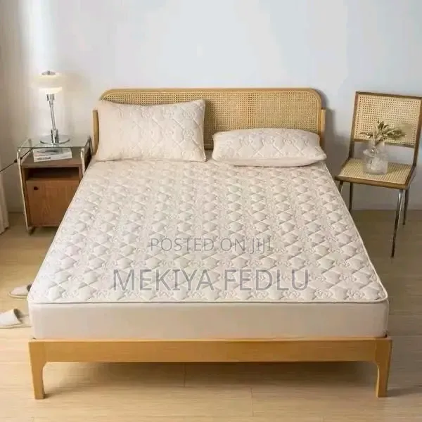 Water Proof Bed Cover