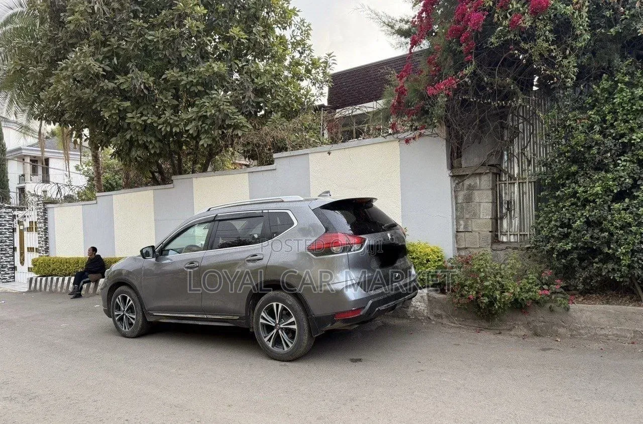 Nissan X-Trail 2021 Gray