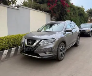 Nissan X-Trail 2021 Gray