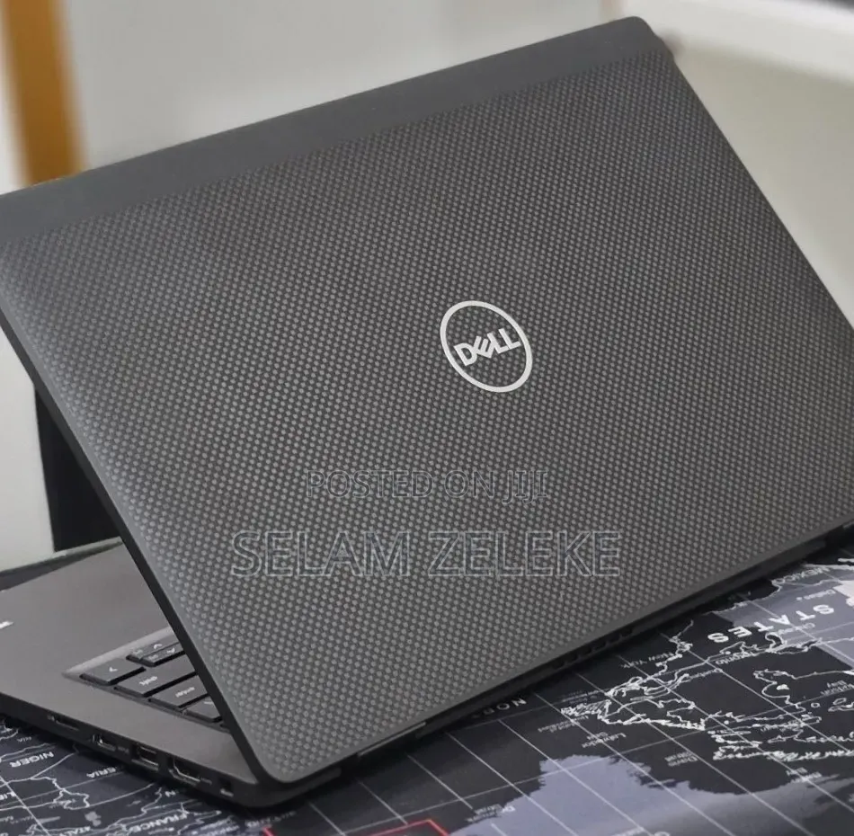New Laptop Dell 16GB Intel Core i5 SSD 512GB