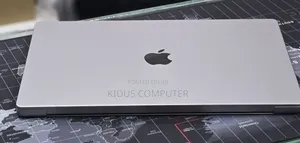 New Laptop Apple MacBook Pro 2023 M2 16GB Apple M2 SSD 512GB