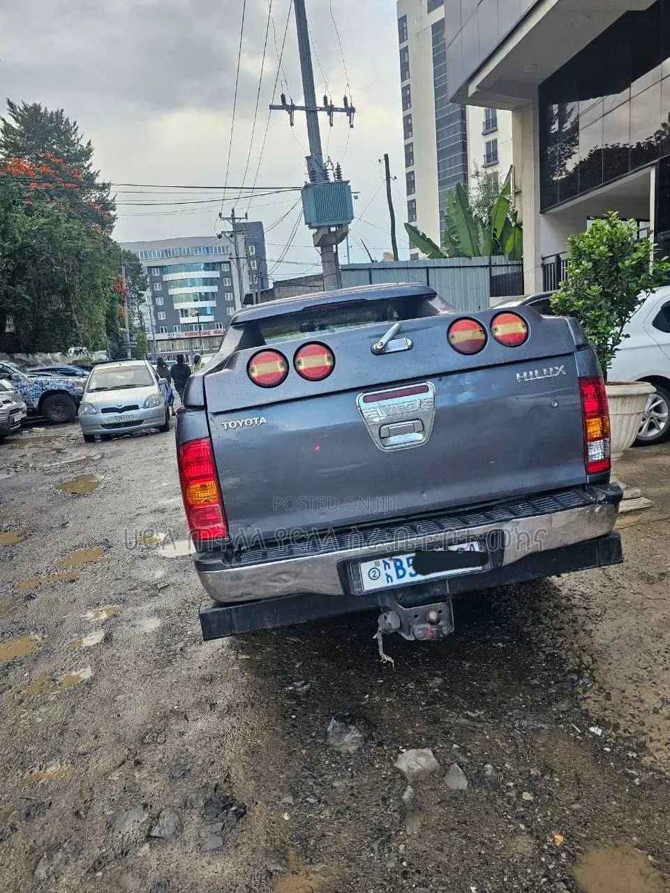 Toyota Hilux 2012 Gray