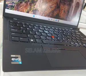 New Laptop Lenovo ThinkPad X1 Carbon 16GB Intel Core i5 SSD 512GB