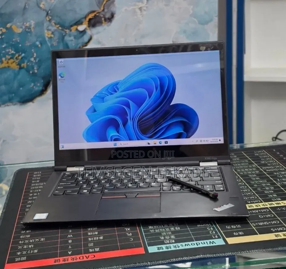 New Laptop Lenovo ThinkPad X380 Yoga 16GB Intel Core i5 SSD 256GB