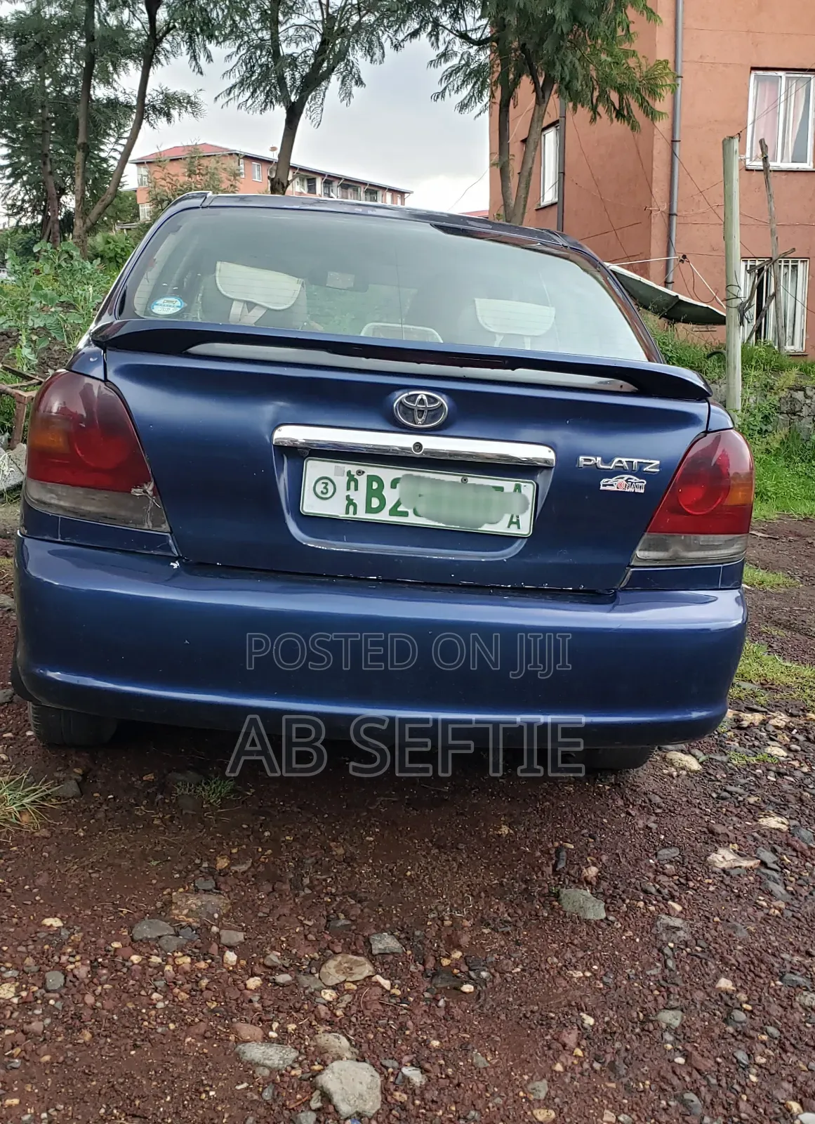 Toyota Platz 2002