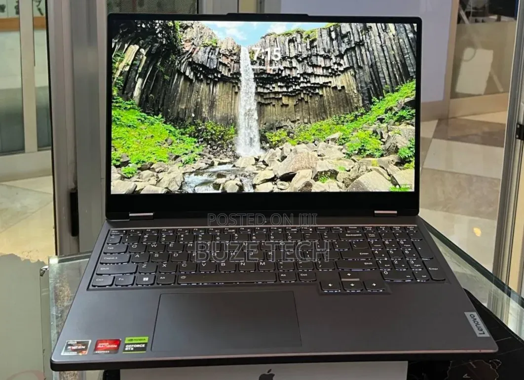 New Laptop Lenovo Legion 5 16GB AMD Ryzen 7 SSD 1T