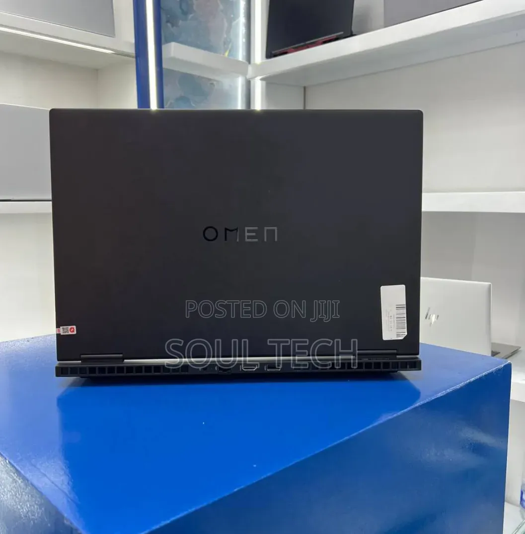 New Laptop HP Omen 16 16GB Intel Core i9 SSD 1T