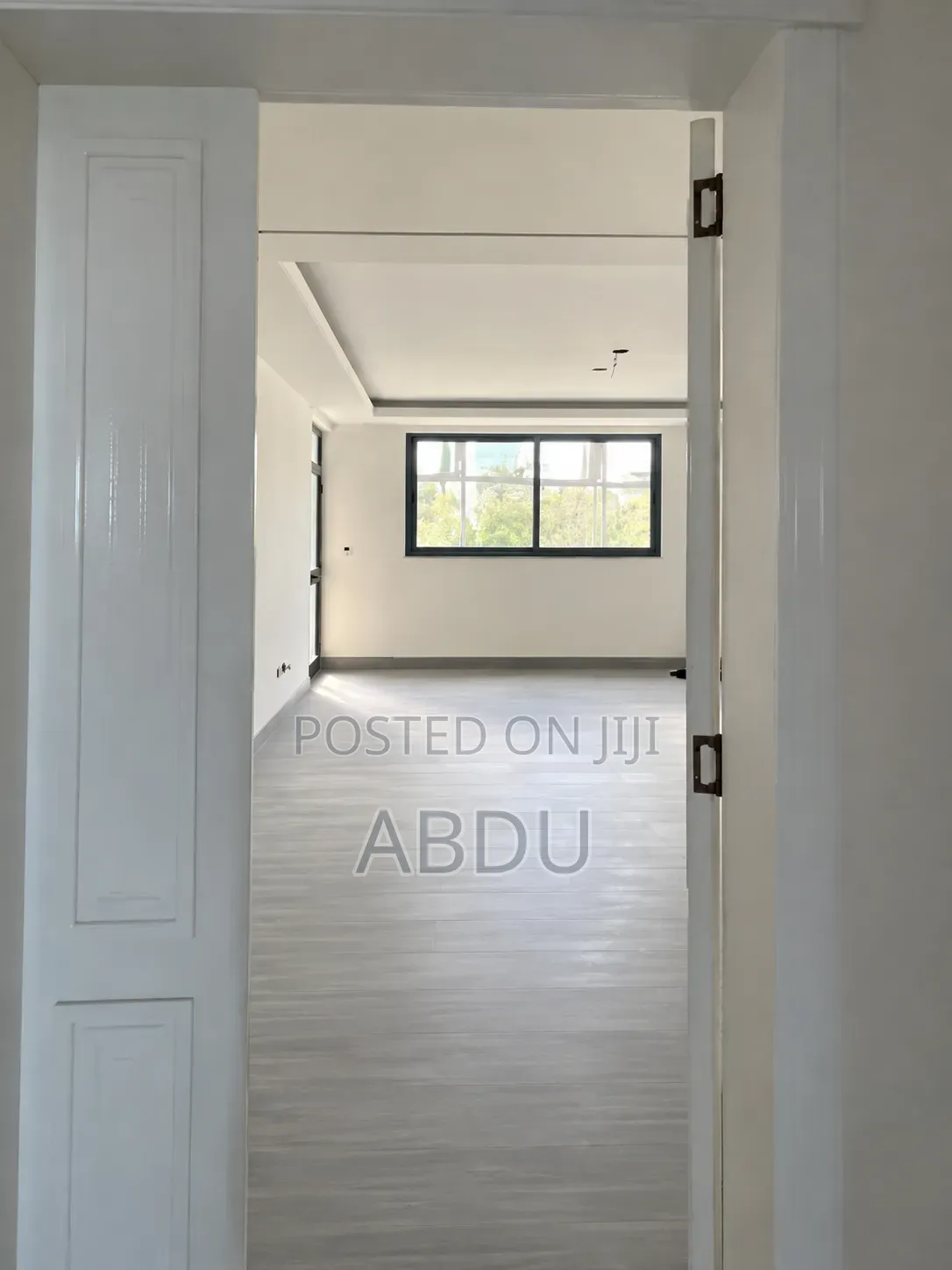 3bdrm Apartment in ሪልስቴት, Nifas Silk-Lafto for sale