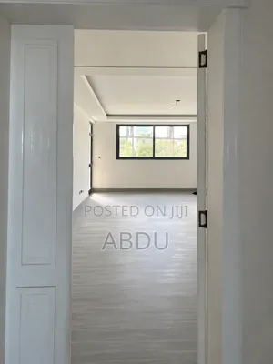 3bdrm Apartment in ሪልስቴት, Nifas Silk-Lafto for sale
