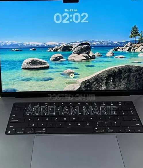 New Laptop Apple MacBook Pro 2021 M1 32GB Apple M1 Pro SSD 512GB