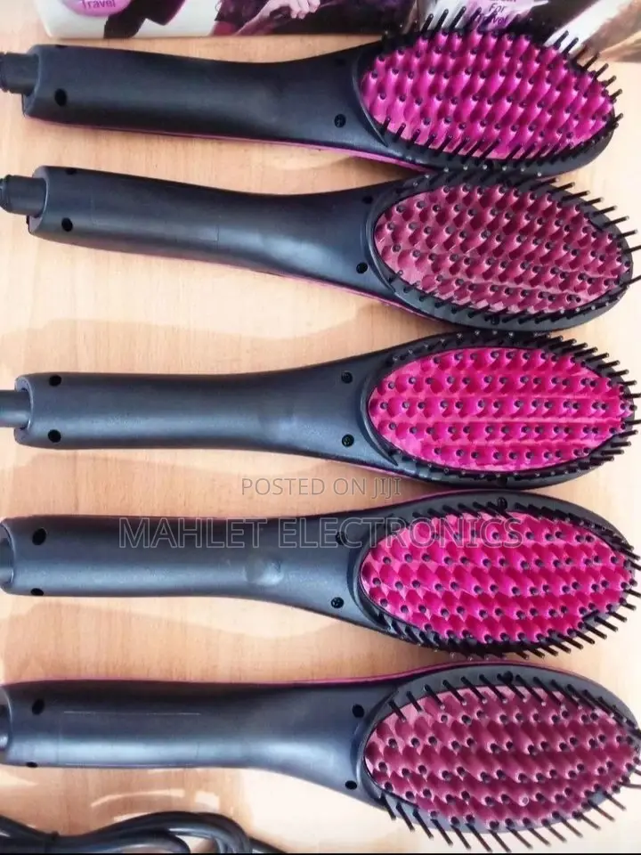ኤሌክትሪካል የፀጉር ማበጠሪያና ማለስለሻhair Straightener and Brush