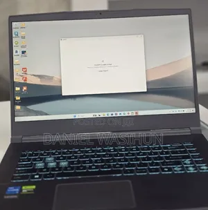 New Laptop MSI Crosshair 15 16GB Intel Core i5 SSD 1T