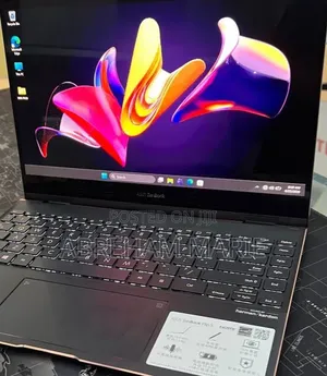 New Laptop Asus ZenBook Flip 14 UX461UA 16GB Intel Core i7 SSD 512GB