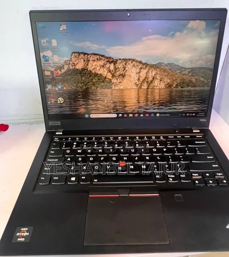New Laptop Lenovo ThinkPad t495s 16GB AMD Ryzen 7 SSD 512GB