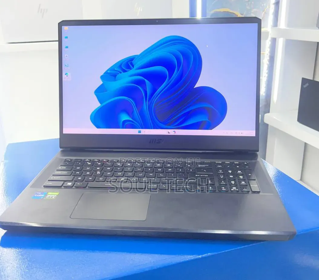 New Laptop MSI GP75 Leopard 16GB Intel Core i7 SSD 1T