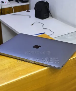 New Laptop Apple MacBook Air 2020 M1 16GB Apple M1 SSD 512GB