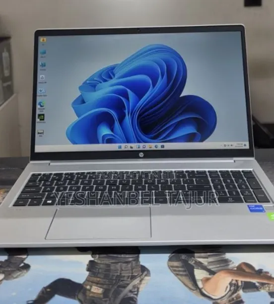 New Laptop HP ProBook 440 G8 16GB Intel Core i7 SSD 512GB