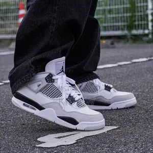 Air #Jordan 4 Retro Military Black