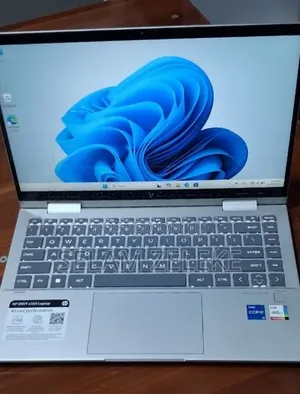 New Laptop HP Envy x360 8GB Intel Core i5 SSD 512GB