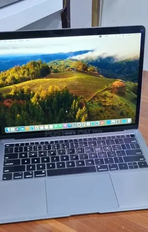 New Laptop Apple MacBook Air 2019 8GB Intel Core i5 SSD 128GB