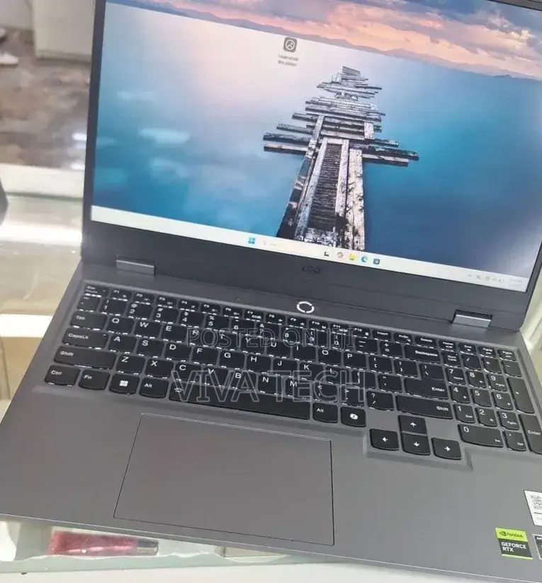 New Laptop Lenovo LOQ 15AHP10 16GB AMD Ryzen 5 SSD 512GB