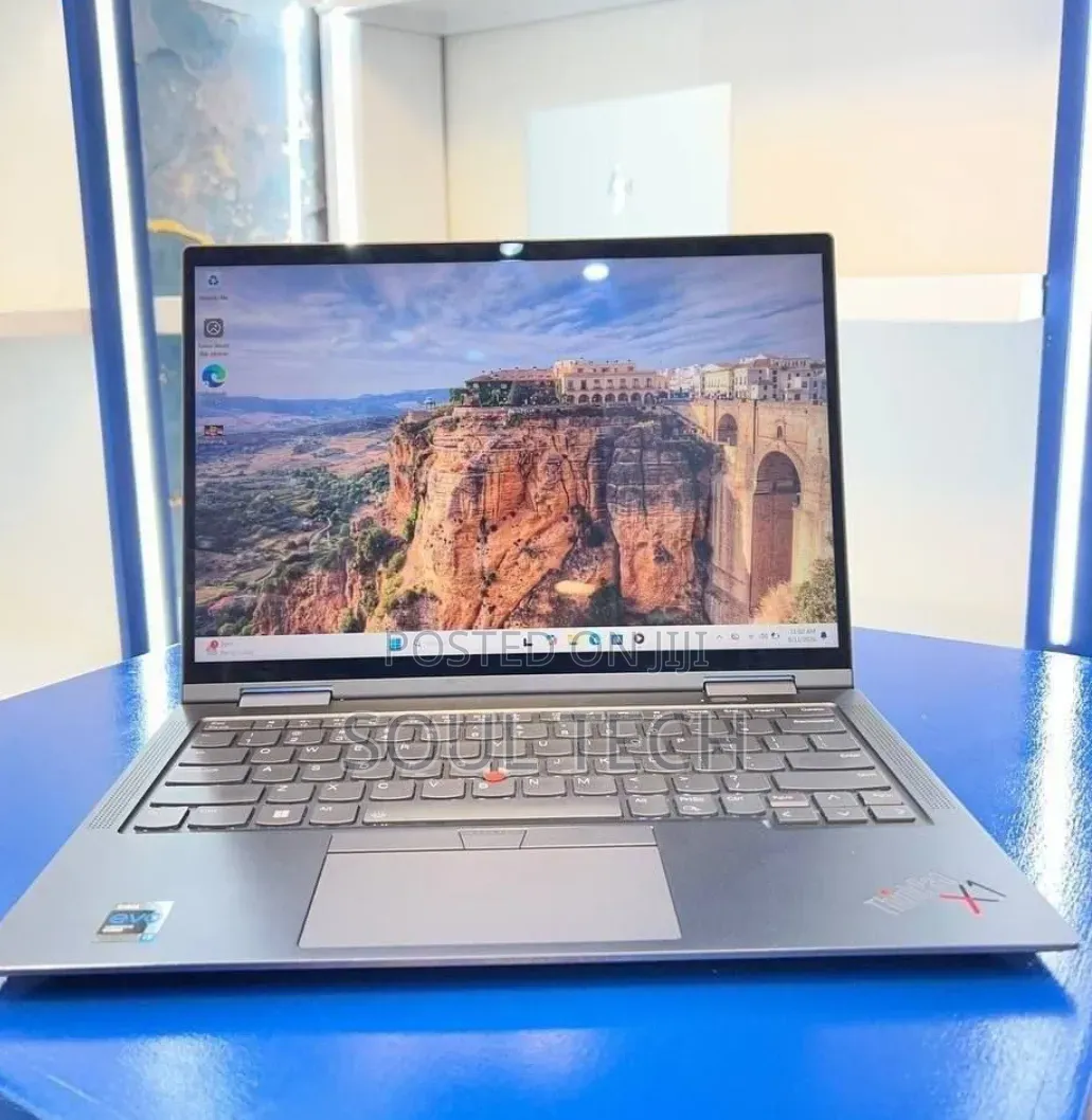 New Laptop Lenovo ThinkPad X1 Yoga 16GB Intel Core i7 SSD 512GB